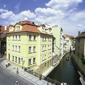 Certovka Hotel Praga
